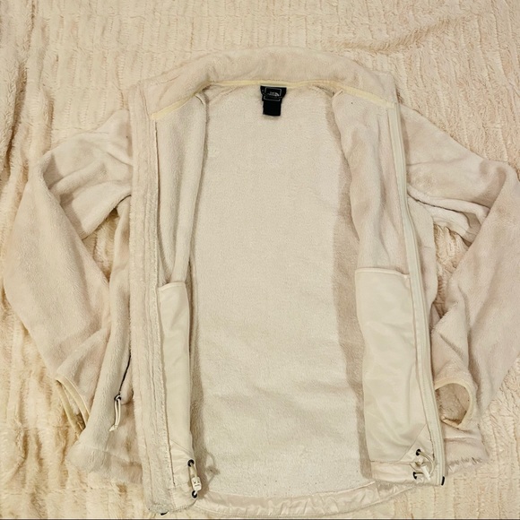 The North Face White Faux Fur Jacket - Picture 5 of 6